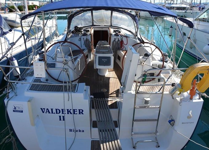 Beneteau Oceanis 43 Valdeker 2