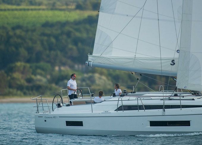 Beneteau Oceanis 40.1 Alhuchar 5