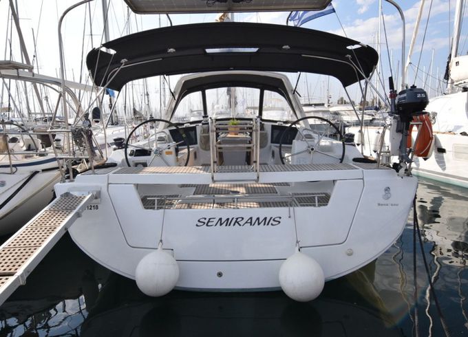 Beneteau Oceanis 45 Semiramis