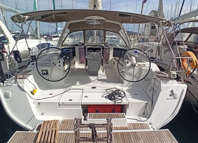 Beneteau Oceanis 45 Pomerol