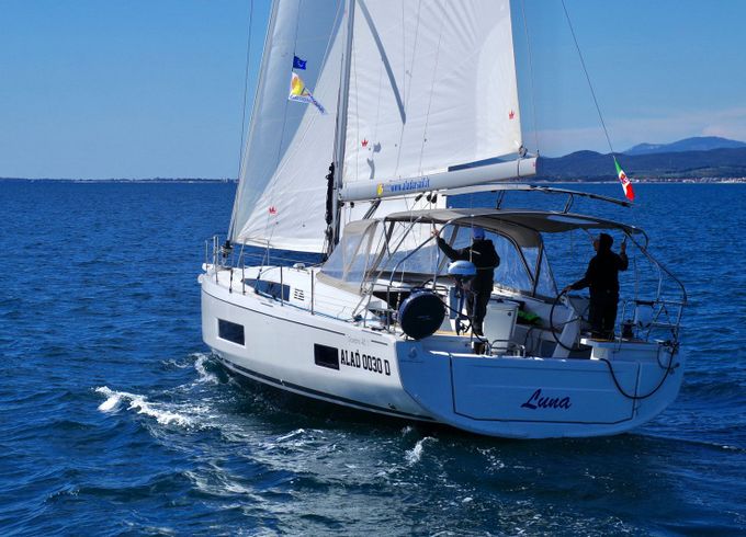 Beneteau Oceanis 46.1 Luna