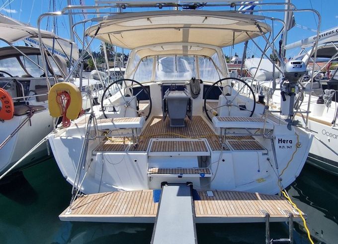Beneteau Oceanis 41.1 Hera