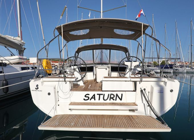 Beneteau Oceanis 46.1 Saturn