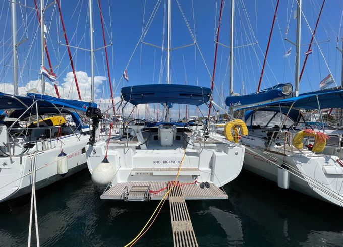 Beneteau Oceanis 51 Sunsail 23