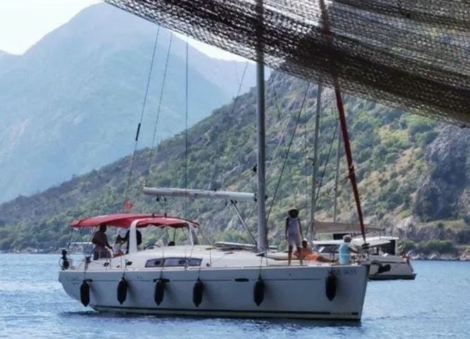 Beneteau Oceanis 50 Sommelier
