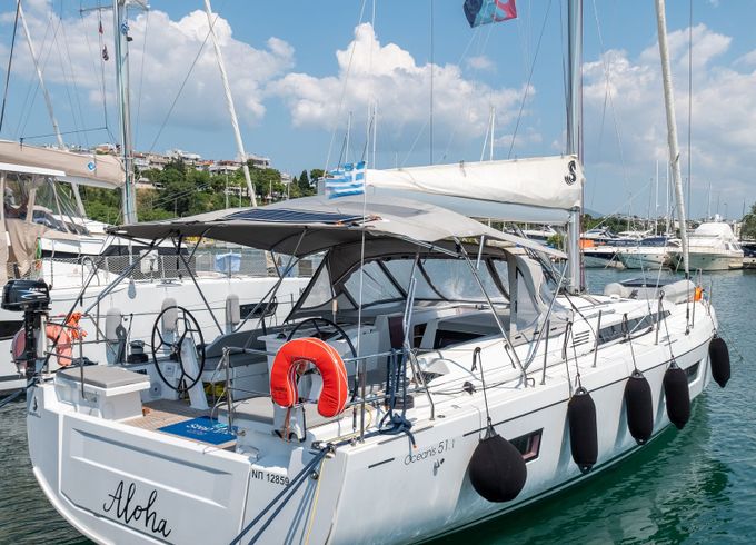 Beneteau Oceanis 51.1 Aloha