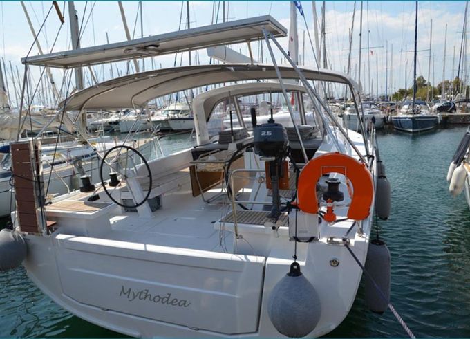 Beneteau Oceanis 51.1 Mythodea