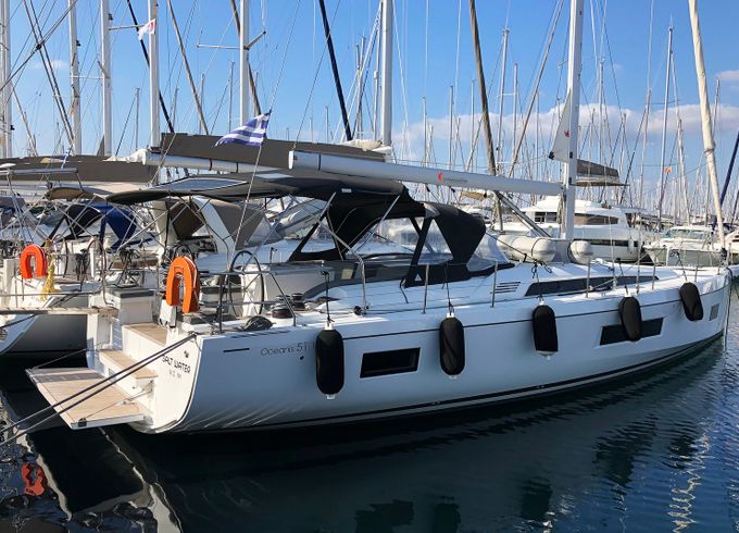 Beneteau Oceanis 51.1 Salt Water