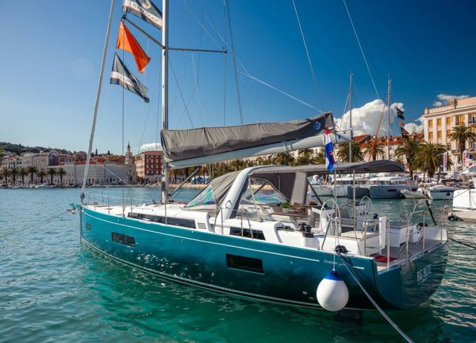Beneteau Oceanis 54 Big Blue
