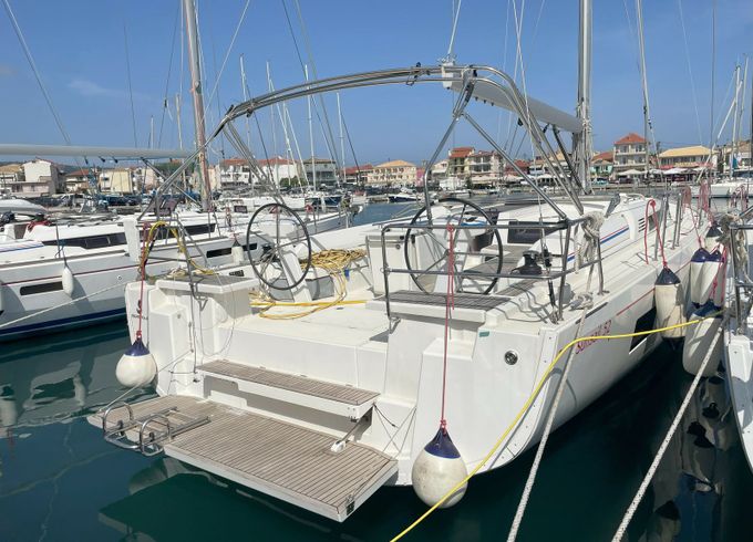 Beneteau Oceanis 51 Sunsail 20