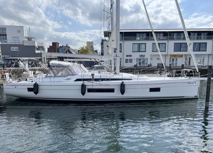 Beneteau Oceanis 51.1 Bambi