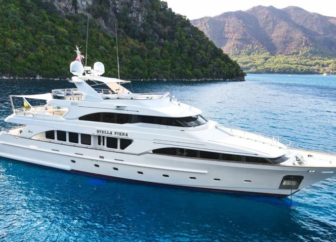Benetti 115 Stella Fiera