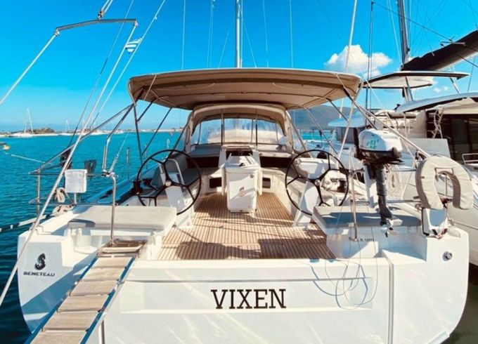 Beneteau Oceanis 51.1 Vixen
