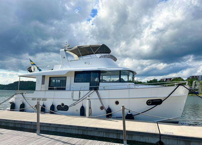 Beneteau Swift Trawler 50 Guinevere