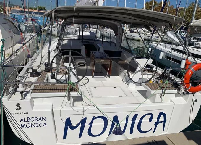 Beneteau Oceanis 51.1 Monica