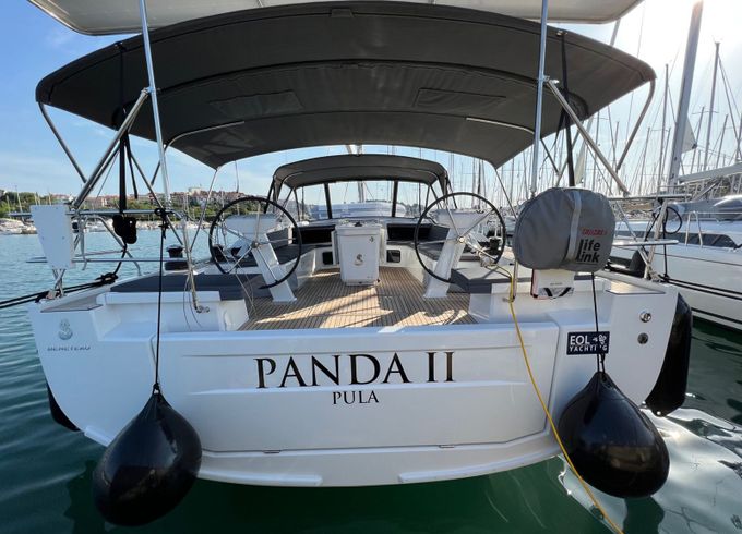 Beneteau Oceanis 51.1 Panda 2