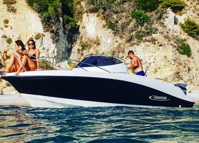 Blu Water 640 Poseidon