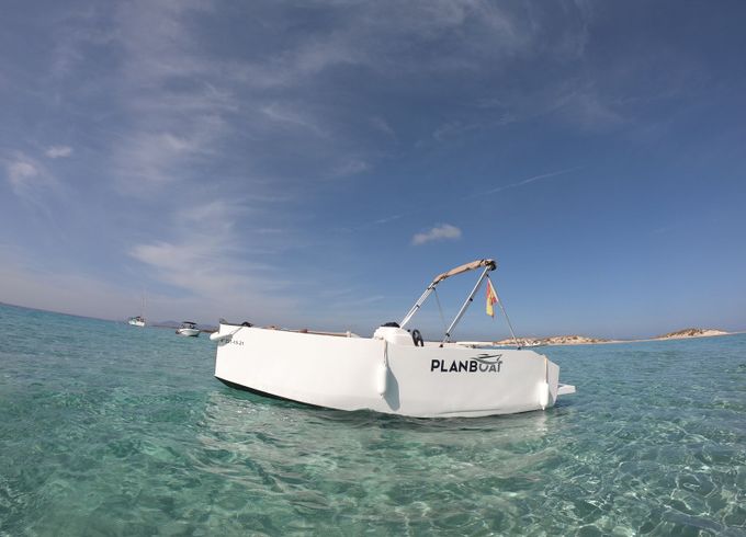 Boats Mak Cattleya X6 15