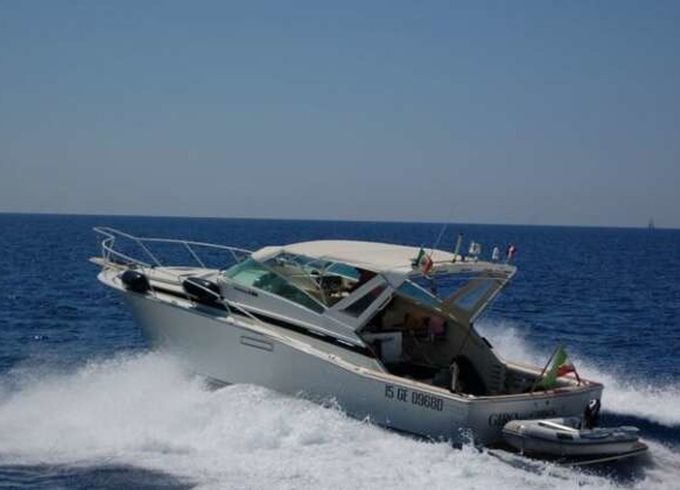 Bertram 38 Giro in Giro