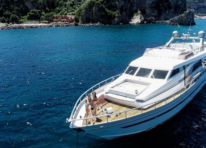 Cantieri di Pisa 22 Riva