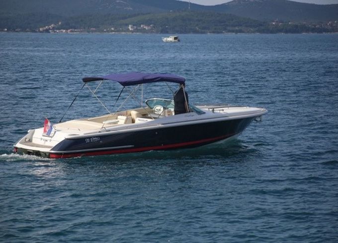 Chris Craft 28 Corsair 4
