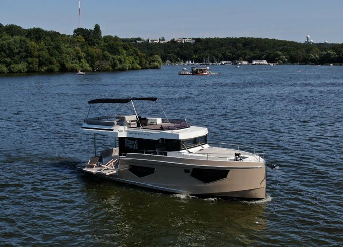 Cobra Yachts Maestro 42 Lumipe 2