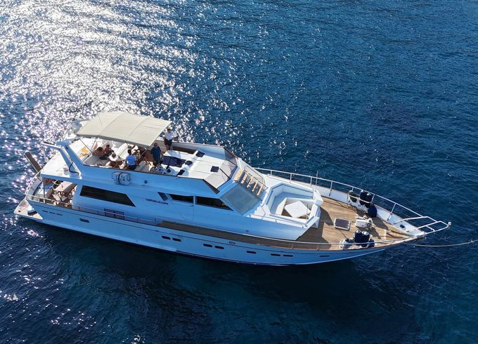Cantieri di Pisa Akhir 20 Camida