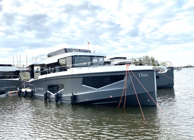 Cobra Yachts 45 Dias