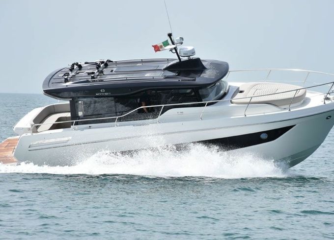 Cranchi 36 Sun Sail 1