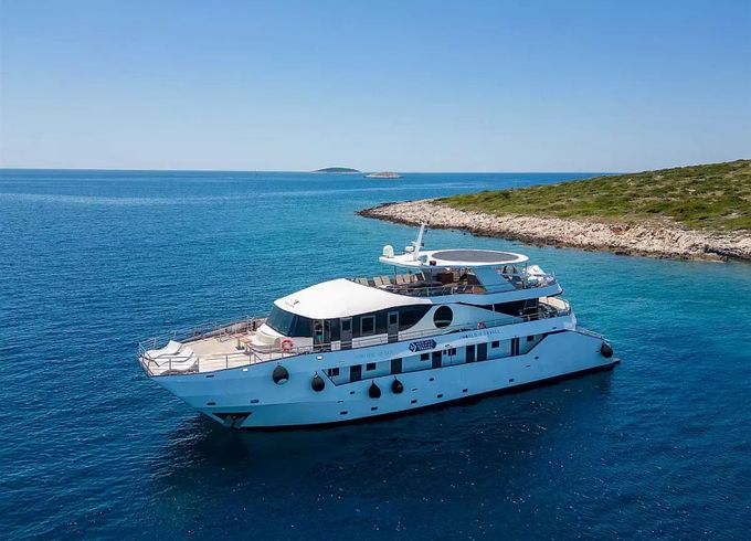 Custom Built 115 MB Adriatic Queen