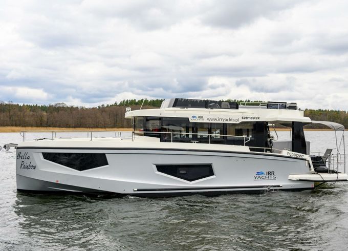 Cobra Yachts 45 Bella Rainbow