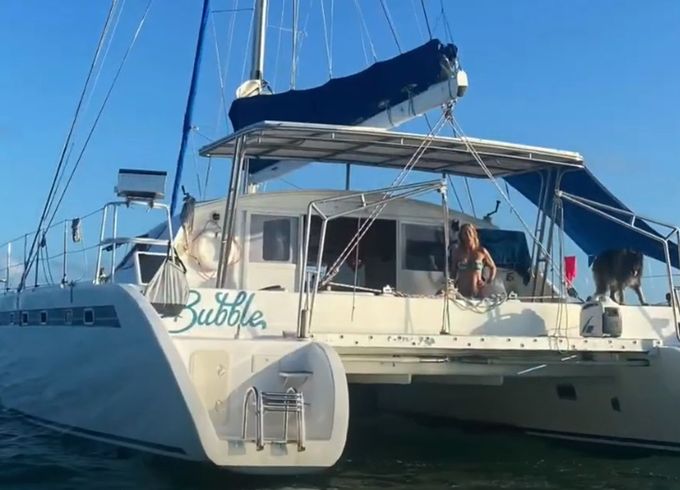 Custom Built 48 Bubble