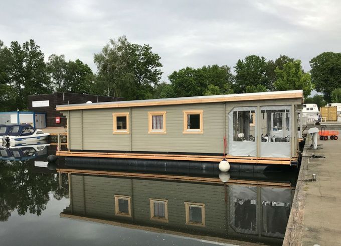 Custom Built 39 Clearwater 1