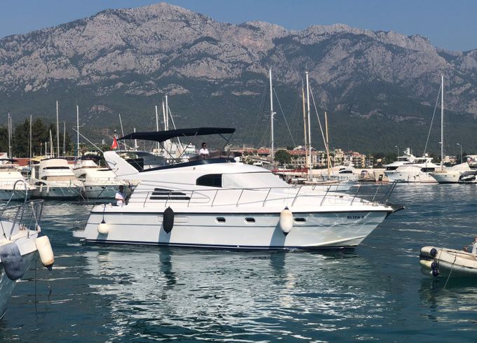 Custom Built 52 Eliza 2