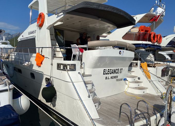 Custom Built 59 Elegance 07