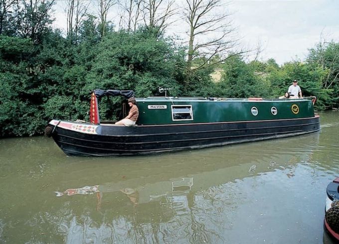 Custom Built Narrow Boat Malvern