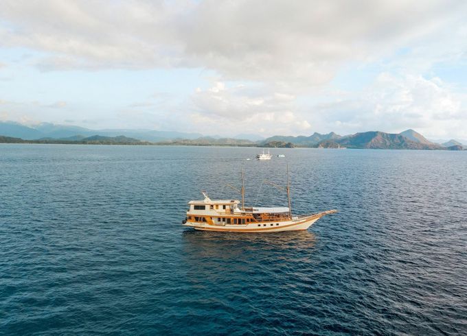 Custom Built 65 Almadira