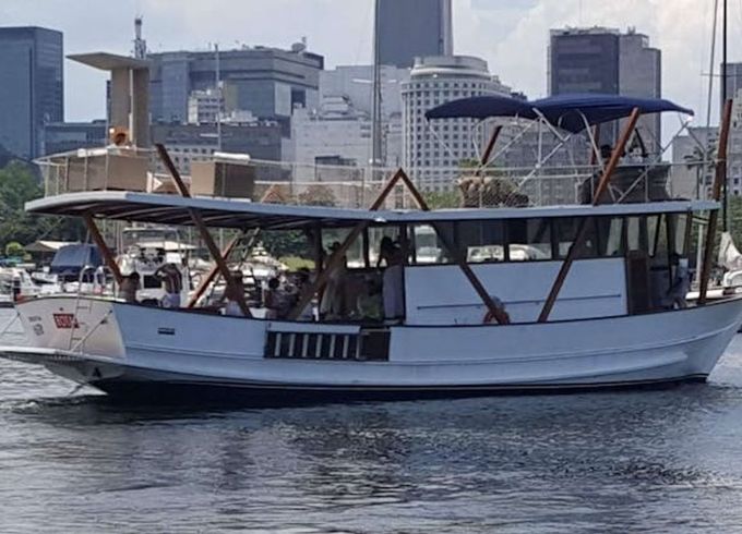 Custom Built 53 Bota