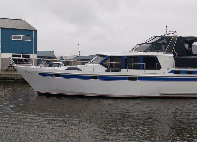 Custom Built Premier 1375 Yara