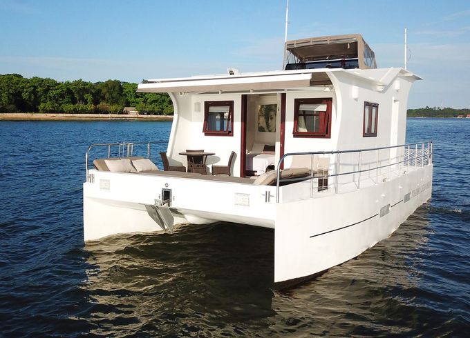 Custom Built Architect Nyaman