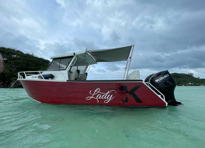 Custom Built Cuddy 26 Lady K