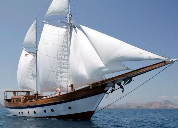 Custom Built Phinisi Anne Bonny