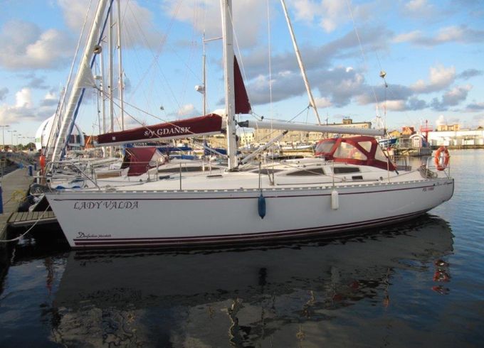 Delphia 40.3 Lady Valda