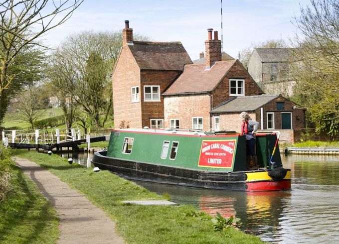 Custom Built Narrow Boat Mendip
