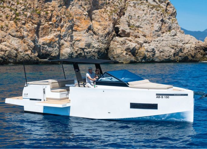 De Antonio D34 Open Seabird