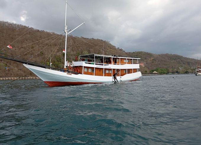 Custom Built Phinisi Bukit Mas Jaya