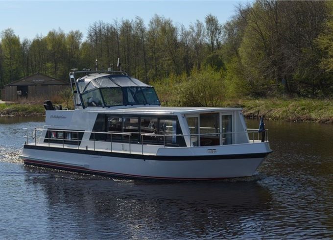 De Drait Safari Houseboat 1200 Holidaytime
