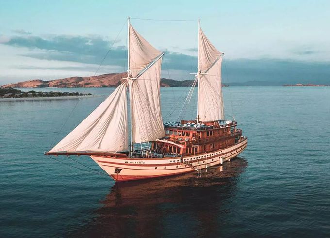 Custom Built Phinisi The Maj Oceanic