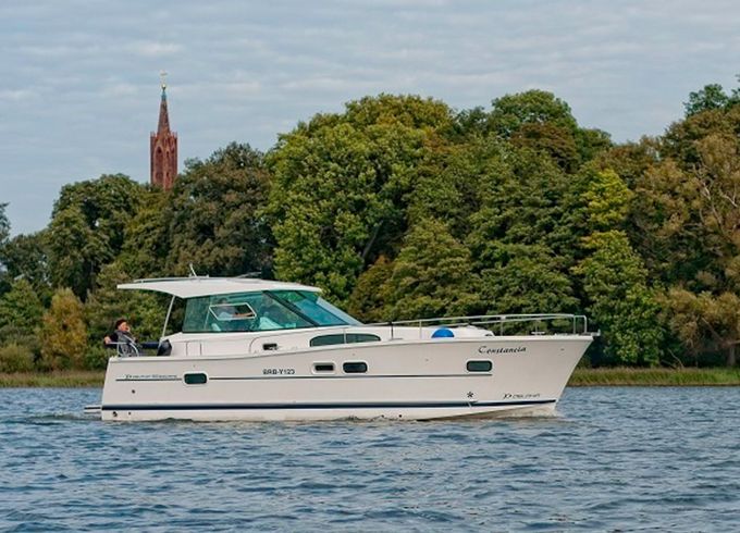Delphia Escape 1050 Constancia