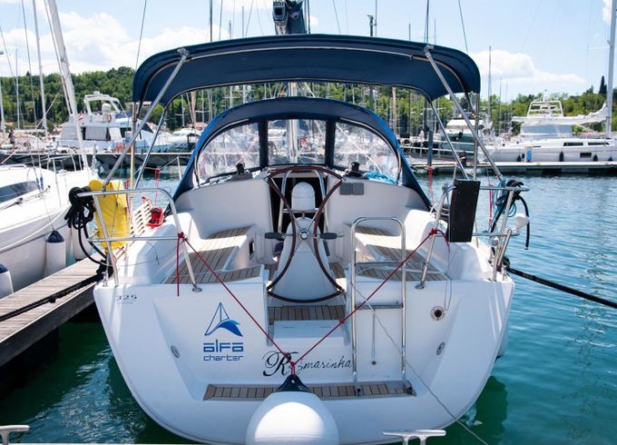 Dufour 325 Rožmarinka